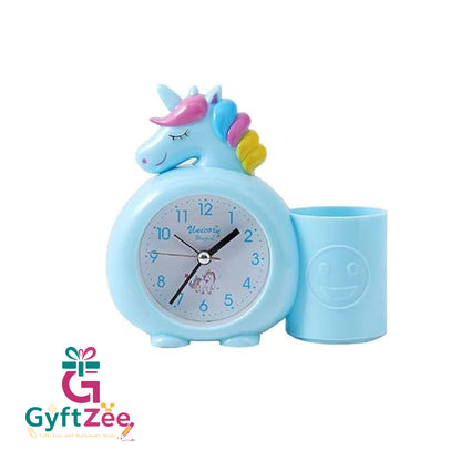 [Random color] Unicorn Analog Alarm Clock with Pen Holder for Kids’ Bedroom – Multifunctional Desk Clock