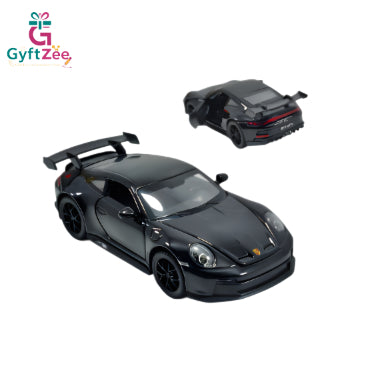 1:32 Scale Die-Cast Porsche Car with Pull-Back